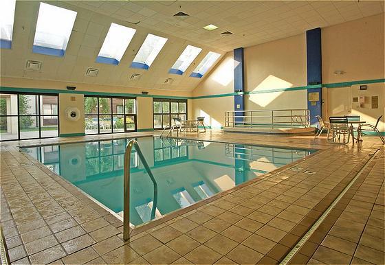 Holiday Lodge Hotel Oak Hill Buitenkant foto